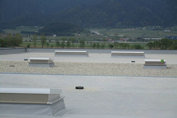 Flachdach OM Spielberg Fassade Flachdächer BAI BAII
